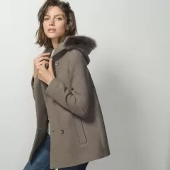 Los mejores abrigos de mujer para lucir un estilo único este invierno